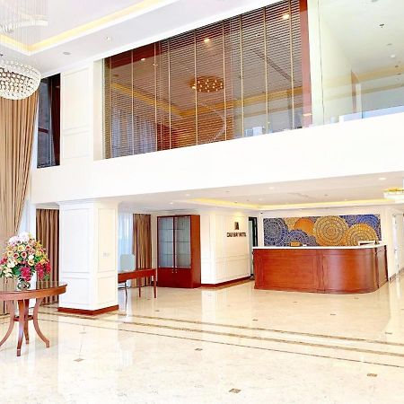Cau Giay Hotel - By Bay Luxury Hanoi Esterno foto