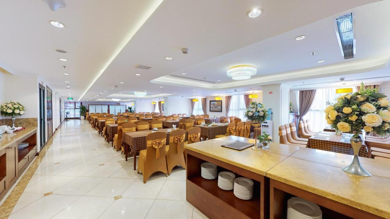 Cau Giay Hotel - By Bay Luxury Hanoi Esterno foto