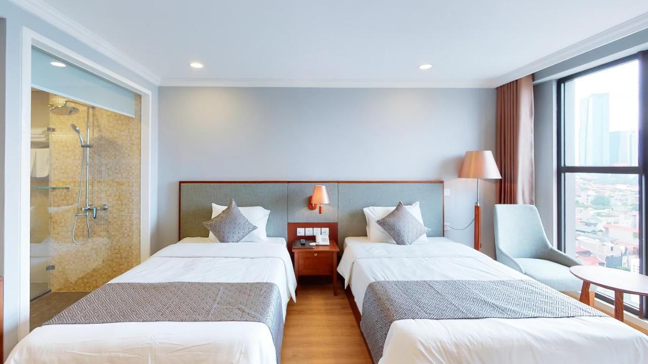 Cau Giay Hotel - By Bay Luxury Hanoi Esterno foto