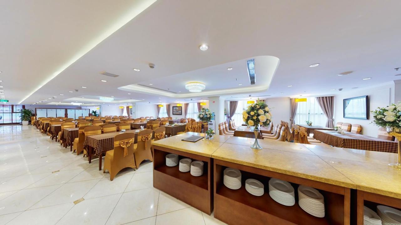 Cau Giay Hotel - By Bay Luxury Hanoi Esterno foto
