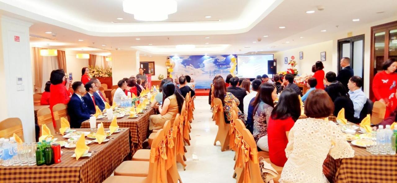 Cau Giay Hotel - By Bay Luxury Hanoi Esterno foto